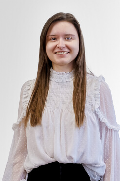 Theresa F. - UX Designer