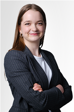 Lea C. - Senior Account Manager